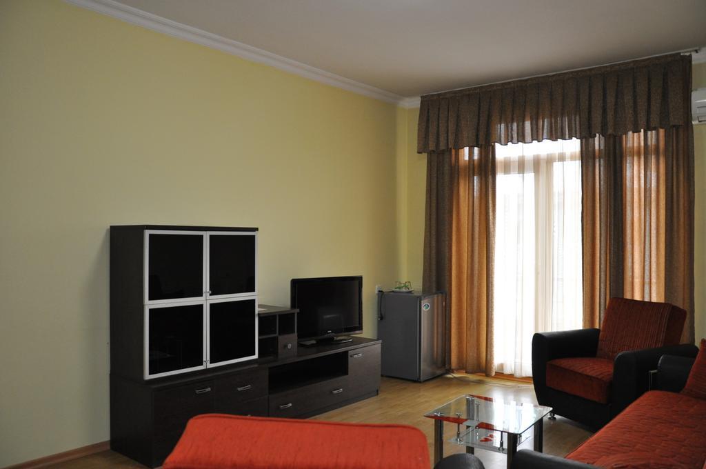 Prestige Hotel Batumi Habitación foto